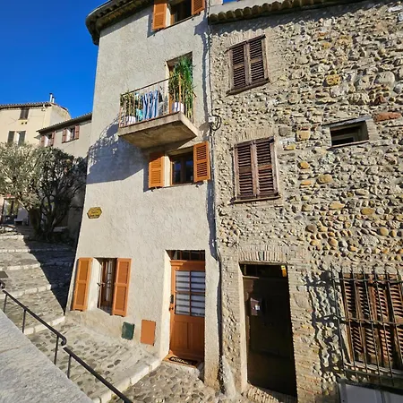 Apartment Atypique Deux Pieces Au Village *