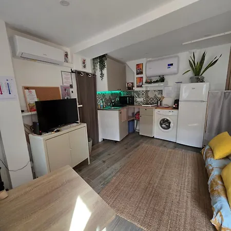 Atypique En Bas Du Chateau Appartement *
