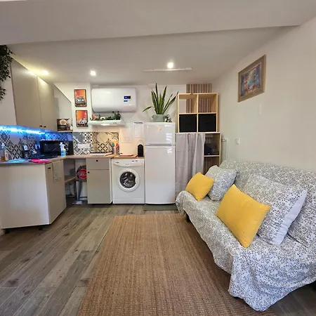 Atypique En Bas Du Chateau Cagnes-sur-Mer